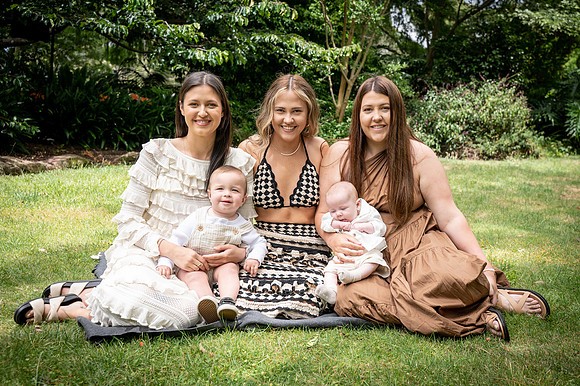 Family photography, family, family photoshoot, family photographer, Sydney family, Wollongong family, Sutherland shire family, family beach photography, Sydney photographer, family portraits,