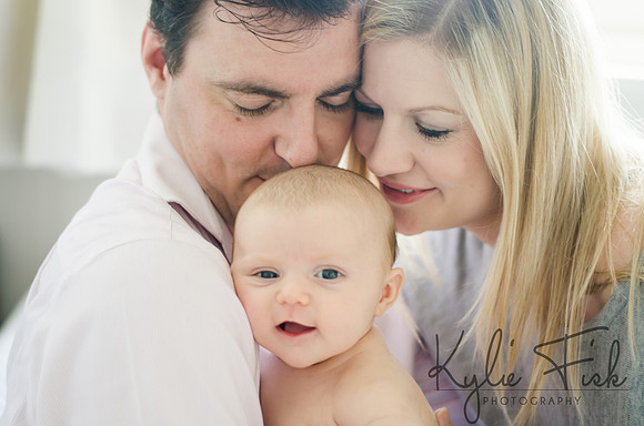 Family photography, family, family photoshoot, family photographer, Sydney family, Wollongong family, Sutherland shire family, family beach photography, Sydney photographer, family portraits,