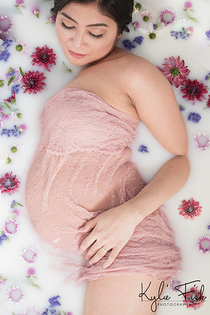 Maternity Photographer
