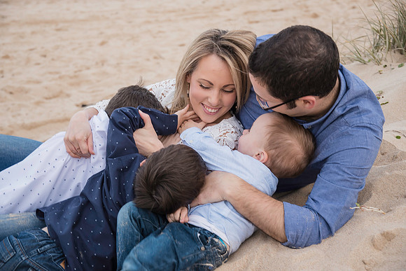 Family photography, family, family photoshoot, family photographer, Sydney family, Wollongong family, Sutherland shire family, family beach photography, Sydney photographer, family portraits,