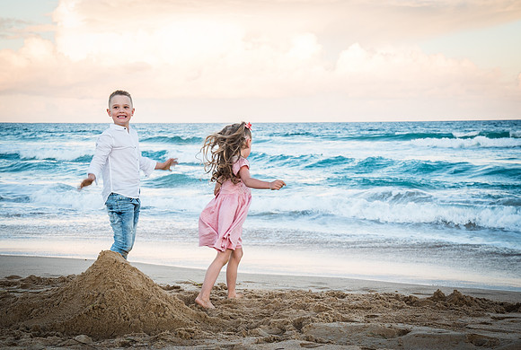 Family photography, family, family photoshoot, family photographer, Sydney family, Wollongong family, Sutherland shire family, family beach photography, Sydney photographer, family portraits,