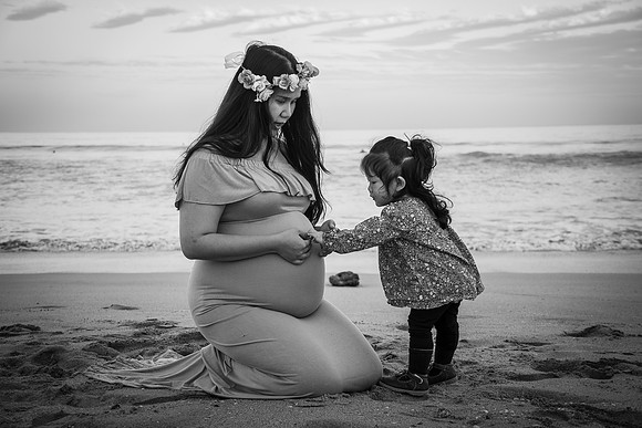 Maternity Photographer