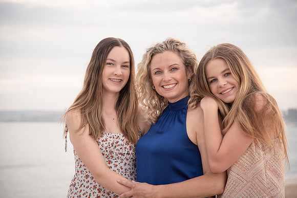 Family photography, family, family photoshoot, family photographer, Sydney family, Wollongong family, Sutherland shire family, family beach photography, Sydney photographer, family portraits,